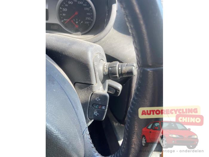 Renault Clio III 1.5 dCi FAP Sloopvoertuig (2011, Zwart)