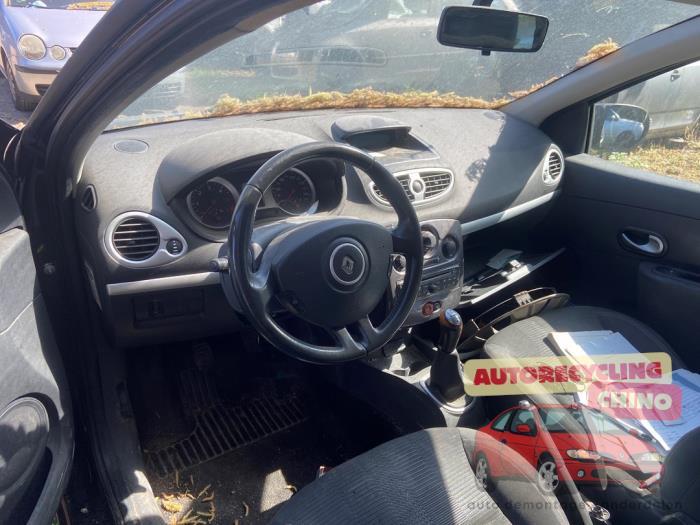 Renault Clio III 1.5 dCi FAP Sloopvoertuig (2011, Zwart)