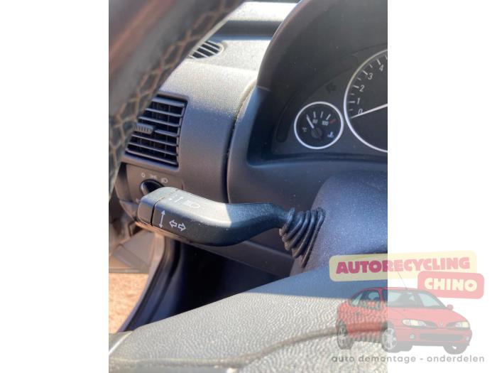 Opel Corsa C 1.2 16V Sloopvoertuig (2004, Grijs)