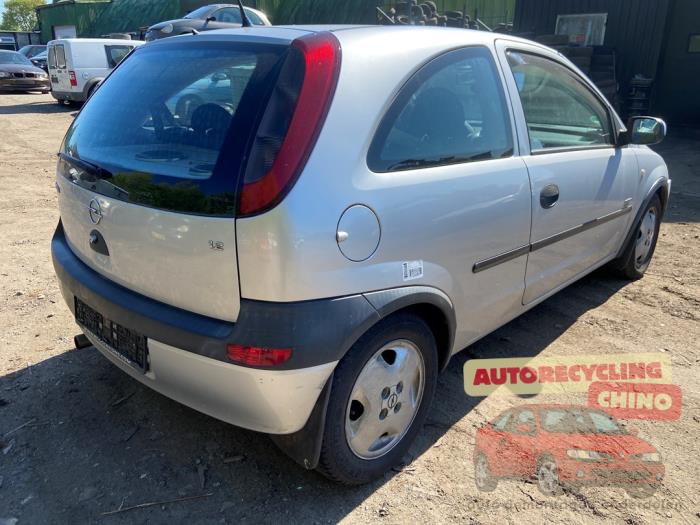 Opel Corsa C 1.2 16V Sloopvoertuig (2004, Grijs)