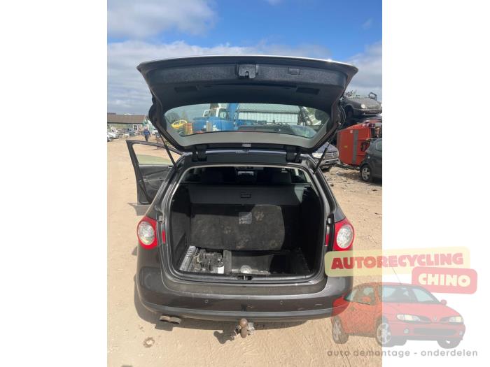 Volkswagen Passat Variant 2.0 FSI 16V Sloopvoertuig (2007, Bruin)