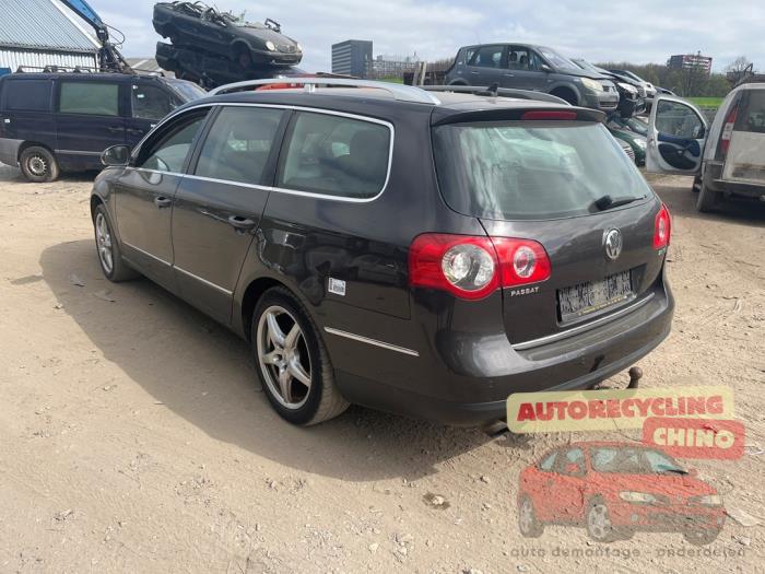 Volkswagen Passat Variant 2.0 FSI 16V Sloopvoertuig (2007, Bruin)