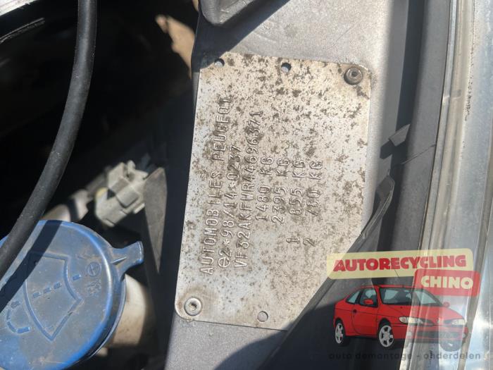 Peugeot 206 1.4 XR,XS,XT,Gentry Sloopvoertuig (2005, Grijs)