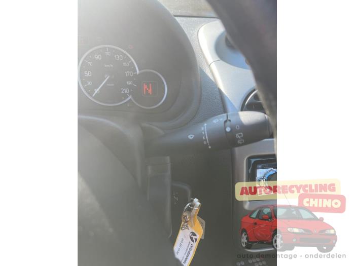 Peugeot 206 1.4 XR,XS,XT,Gentry Sloopvoertuig (2005, Grijs)