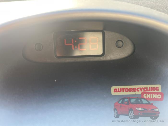 Peugeot 206 1.4 XR,XS,XT,Gentry Sloopvoertuig (2005, Grijs)