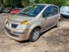 Renault Modus uit 2004 (Sloopvoertuig)
