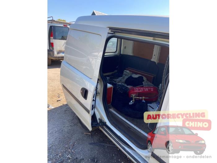 Opel Combo 1.3 CDTI 16V Sloopvoertuig (2010, Wit)