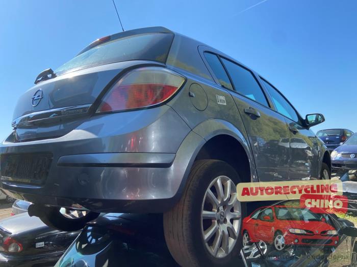 Opel Astra H 1.6 16V Twinport Sloopvoertuig (2005, Grijs)