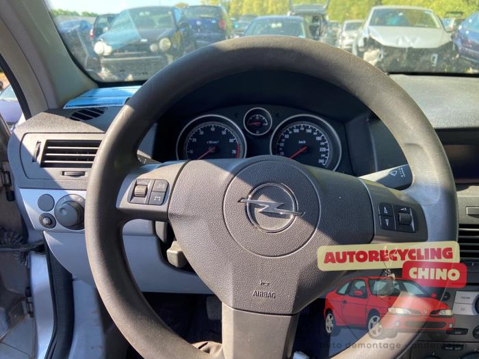 Opel Astra H 1.6 16V Twinport Sloopvoertuig (2005, Grijs)