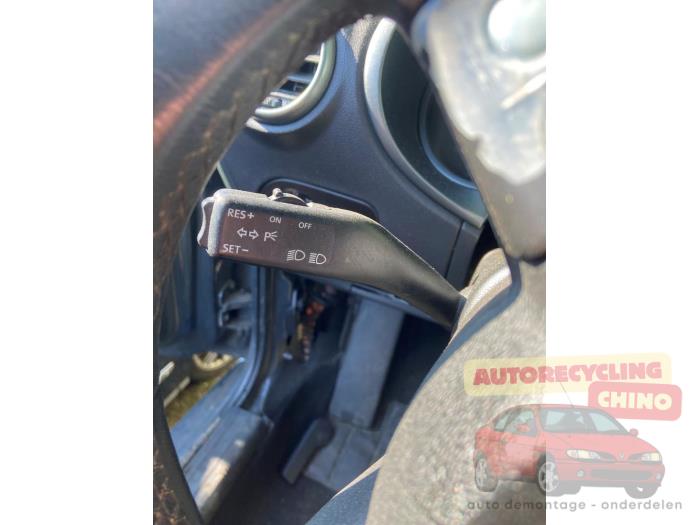 Seat Leon 2.0 FSI 16V Sloopvoertuig (2006, Grijs)