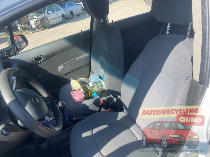 Chevrolet Spark 1.0 16V Sloopvoertuig (2012, Wit)