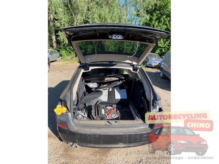 BMW 5 serie Touring 520d 16V Sloopvoertuig (2013, Grijs)