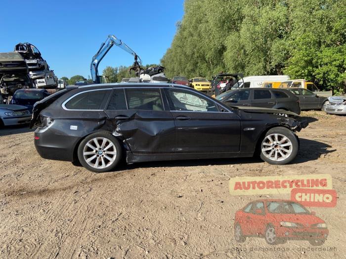 BMW 5 serie Touring 520d 16V Sloopvoertuig (2013, Grijs)