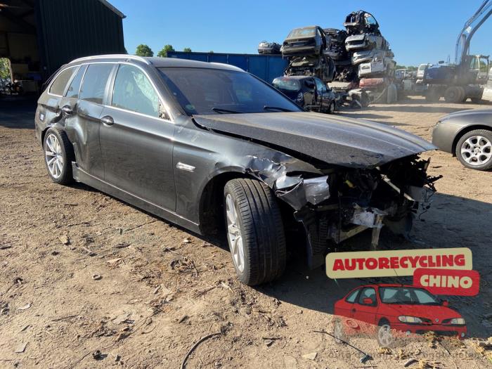 BMW 5 serie Touring 520d 16V Sloopvoertuig (2013, Grijs)