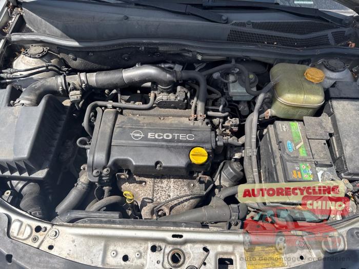 Opel Astra H 1.4 16V Twinport Sloopvoertuig (2004, Grijs)