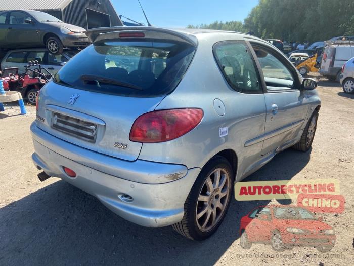Peugeot 206 1.4 16V Sloopvoertuig (2005, Grijs)