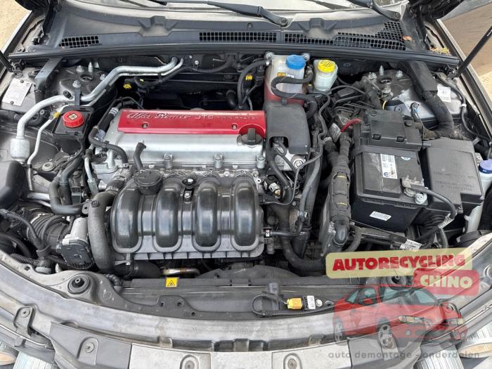 Alfa Romeo 159 Sportwagon 2.2 JTS 16V Sloopvoertuig (2007, Grijs)