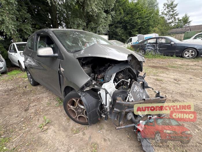 Kia Picanto 1.0 12V Sloopvoertuig (2013, Grijs)