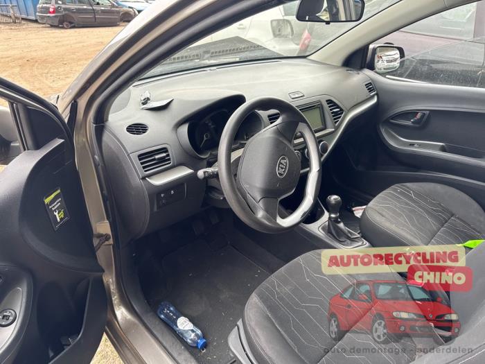 Kia Picanto 1.0 12V Sloopvoertuig (2013, Grijs)