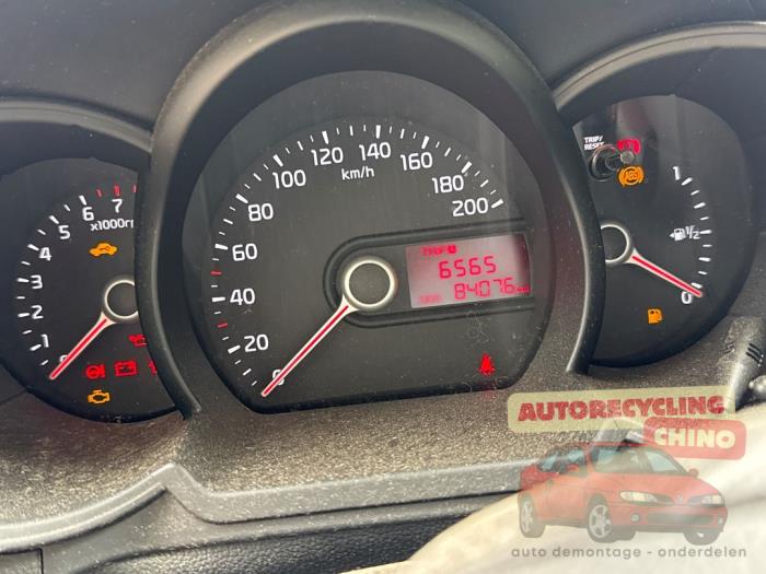 Kia Picanto 1.0 12V Sloopvoertuig (2013, Grijs)