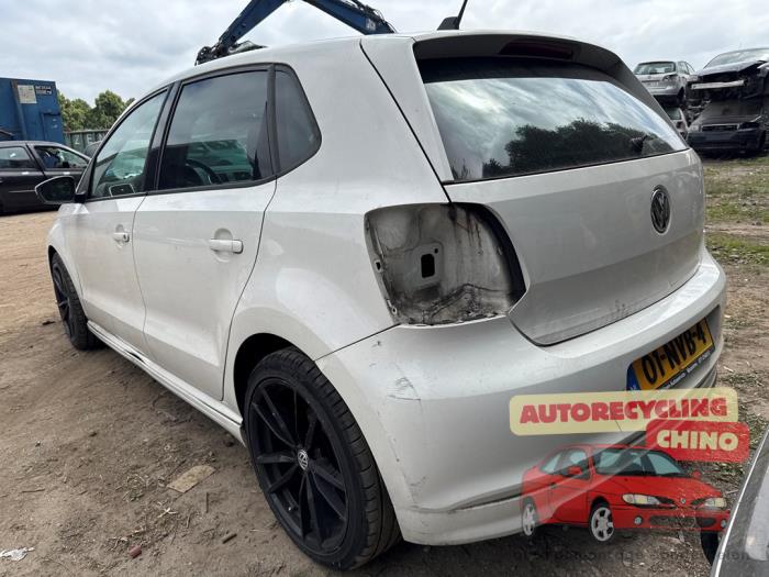Volkswagen Polo V 1.2 TDI 12V BlueMotion Sloopvoertuig (2010, Wit)