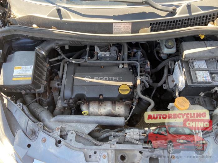 Opel Corsa D 1.4 16V Twinport Sloopvoertuig (2008, Grijs)