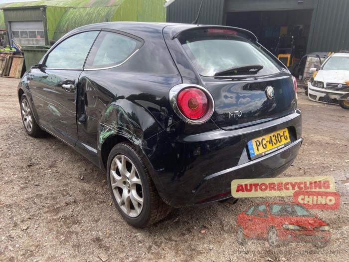 Alfa Romeo MiTo 1.4 16V Sloopvoertuig (2009, Zwart)