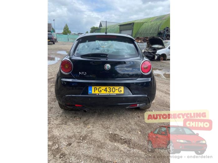 Alfa Romeo MiTo 1.4 16V Sloopvoertuig (2009, Zwart)