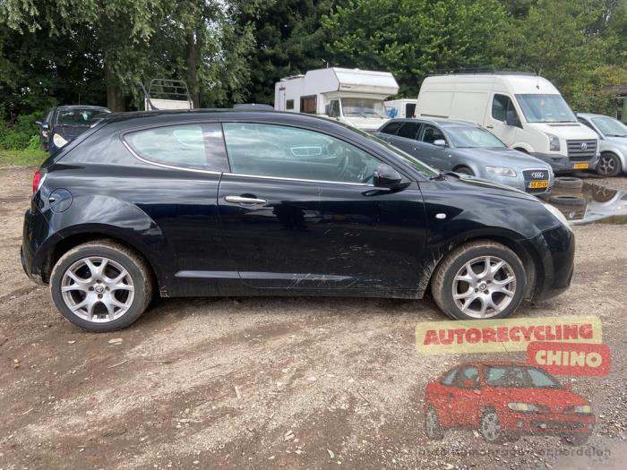 Alfa Romeo MiTo 1.4 16V Sloopvoertuig (2009, Zwart)