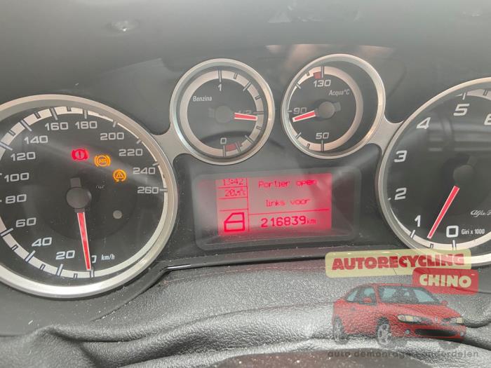 Alfa Romeo MiTo 1.4 16V Sloopvoertuig (2009, Zwart)