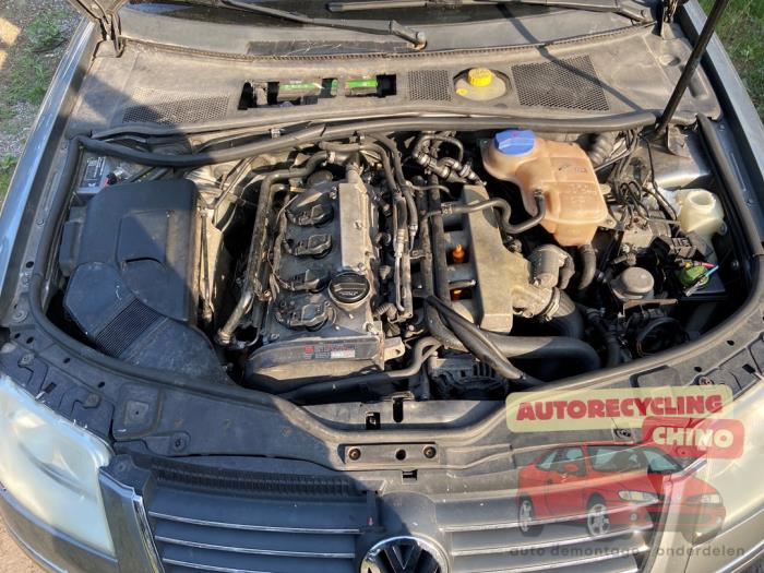 Volkswagen Passat Variant 1.8 Turbo 20V Sloopvoertuig (2001, Grijs)