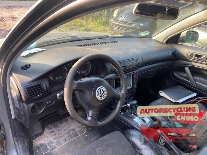 Volkswagen Passat Variant 1.8 Turbo 20V Sloopvoertuig (2001, Grijs)