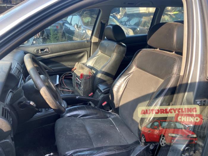 Volkswagen Passat Variant 1.8 Turbo 20V Sloopvoertuig (2001, Grijs)