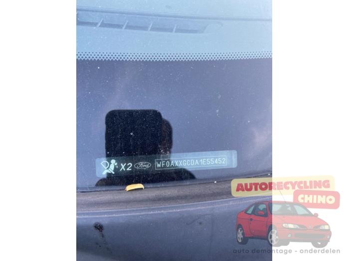 Ford Focus 1 1.6 16V Sloopvoertuig (2002, Grijs)