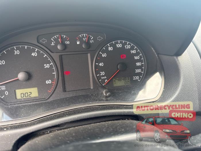 Volkswagen Polo IV 1.2 12V Sloopvoertuig (2002, Rood)