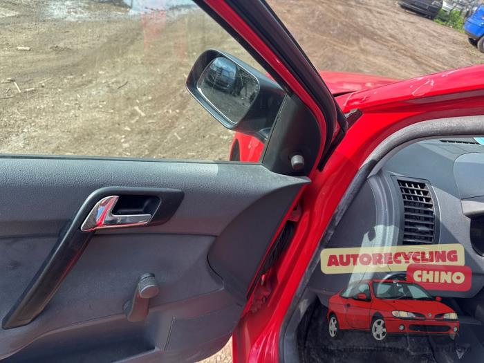 Volkswagen Polo IV 1.2 12V Sloopvoertuig (2002, Rood)