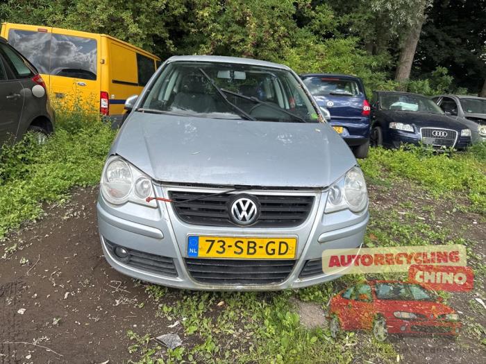 Volkswagen Polo IV 1.4 16V 75 Sloopvoertuig (2005, Grijs)