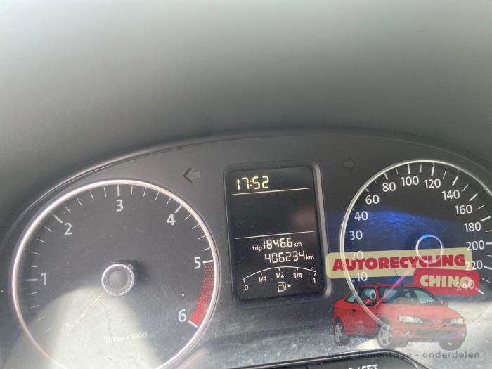 Volkswagen Polo V 1.2 TDI 12V BlueMotion Sloopvoertuig (2011, Zwart)