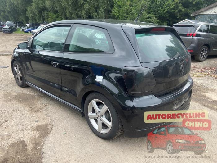 Volkswagen Polo V 1.2 TDI 12V BlueMotion Sloopvoertuig (2011, Zwart)