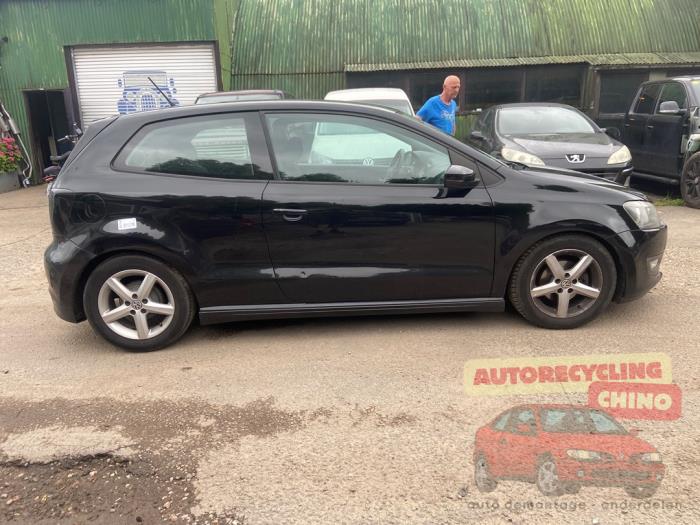Volkswagen Polo V 1.2 TDI 12V BlueMotion Sloopvoertuig (2011, Zwart)