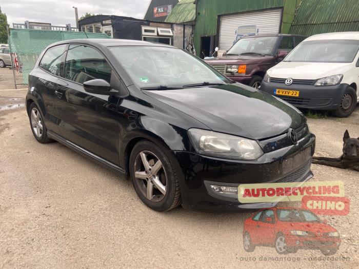 Volkswagen Polo V 1.2 TDI 12V BlueMotion Sloopvoertuig (2011, Zwart)