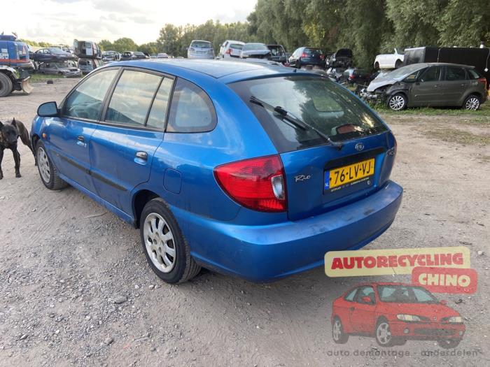 Kia Rio 1.3 Sloopvoertuig (2003, Blauw)