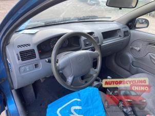 Kia Rio 1.3 Sloopvoertuig (2003, Blauw)