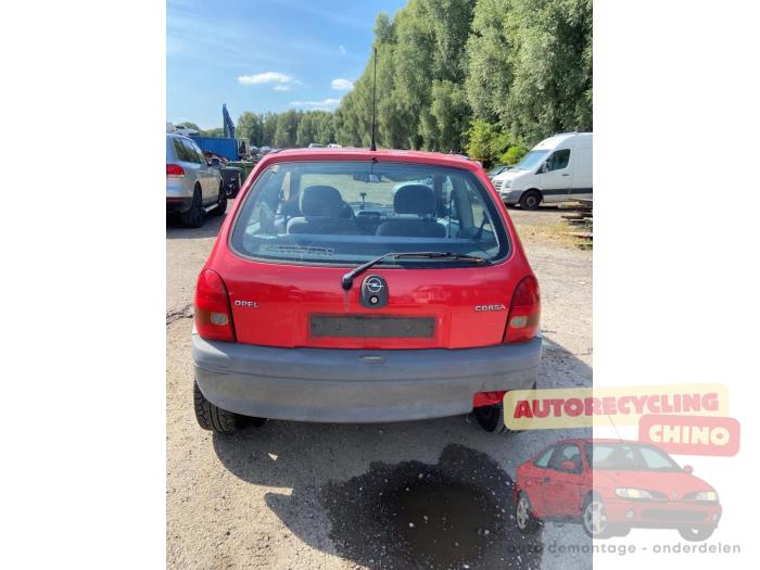 Opel Corsa B 1.2i E City,Swing,Joy,GLS Sloopvoertuig (1997, Rood)
