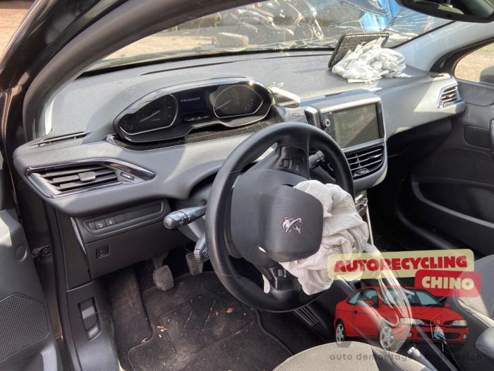 Peugeot 208 I 1.2 Vti 12V PureTech 82 Sloopvoertuig (2012, Grijs)