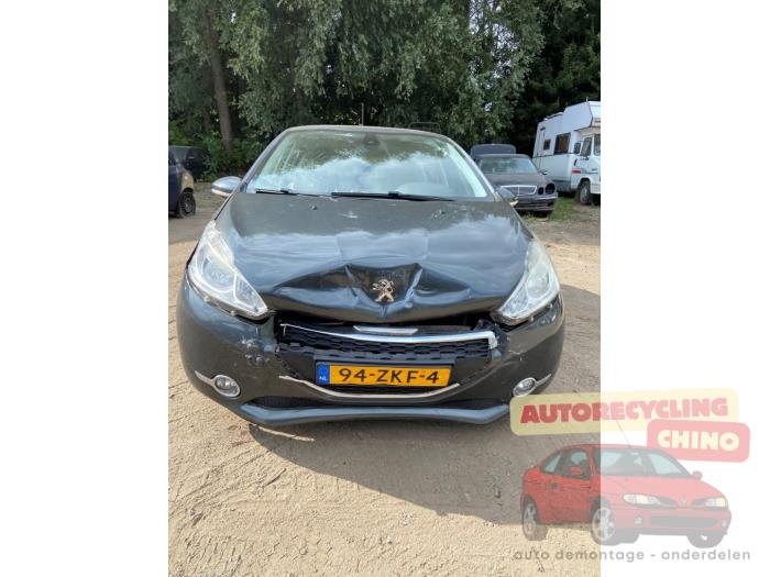 Peugeot 208 I 1.2 Vti 12V PureTech 82 Sloopvoertuig (2012, Grijs)