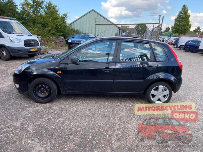 Ford Fiesta 5 1.4 16V Sloopvoertuig (2003, Zwart)