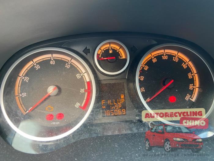 Opel Corsa D 1.2 16V Sloopvoertuig (2009, Wit)