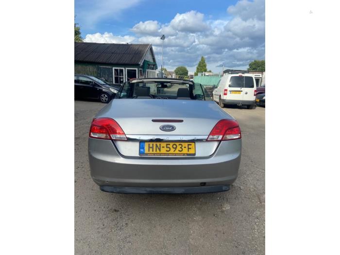Ford Focus 2 C+C 1.6 16V Sloopvoertuig (2008, Grijs)