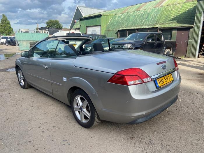 Ford Focus 2 C+C 1.6 16V Sloopvoertuig (2008, Grijs)